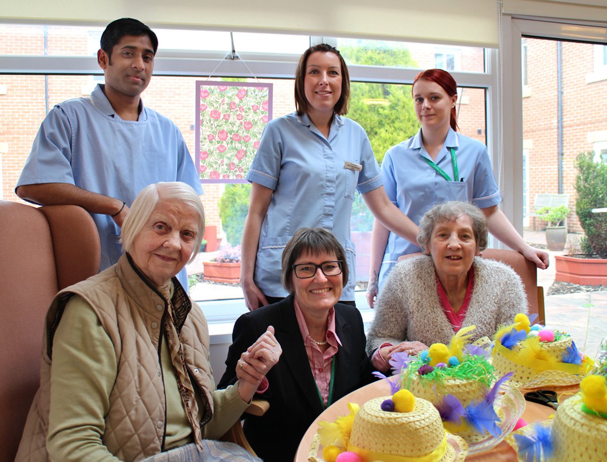 Care Home residents and staff celebrate accreditation as a Living Wage employer